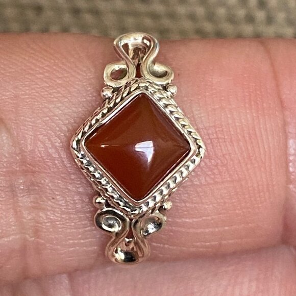 Jewelry - Ring Size 8 Red Orange Carnelian Diamond Cabochon Smooth Sterling Silver 925 Wom